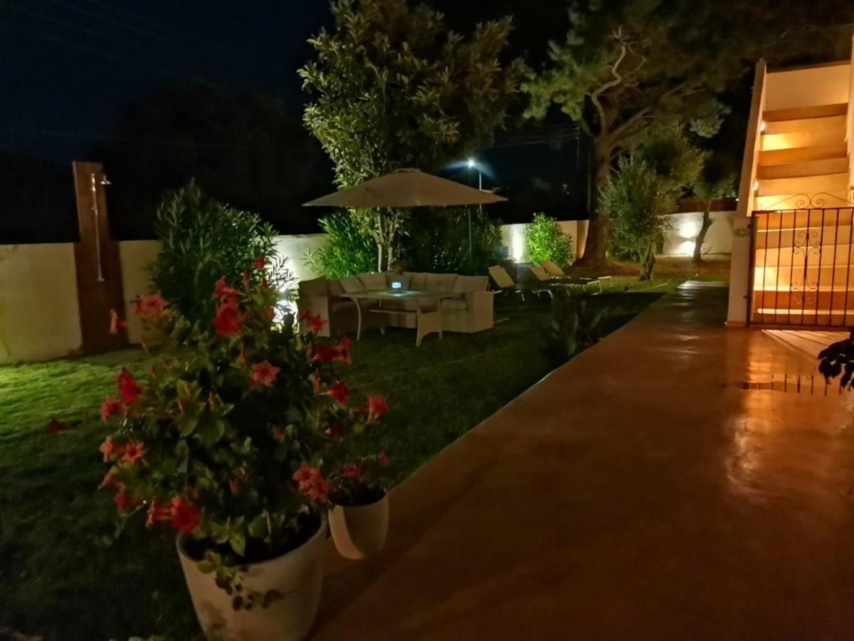 Sirios Apartment Acharavi  Bagian luar foto