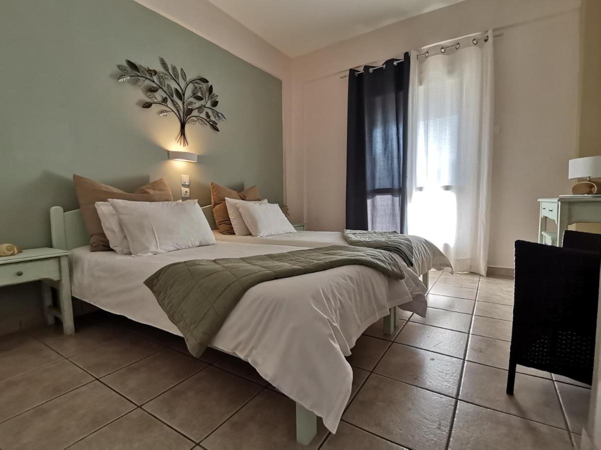 Sirios Apartment Acharavi  Bagian luar foto